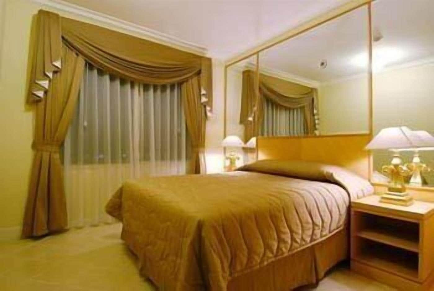 Batavia Hotel & Serviced Apartments Cakarta Dış mekan fotoğraf